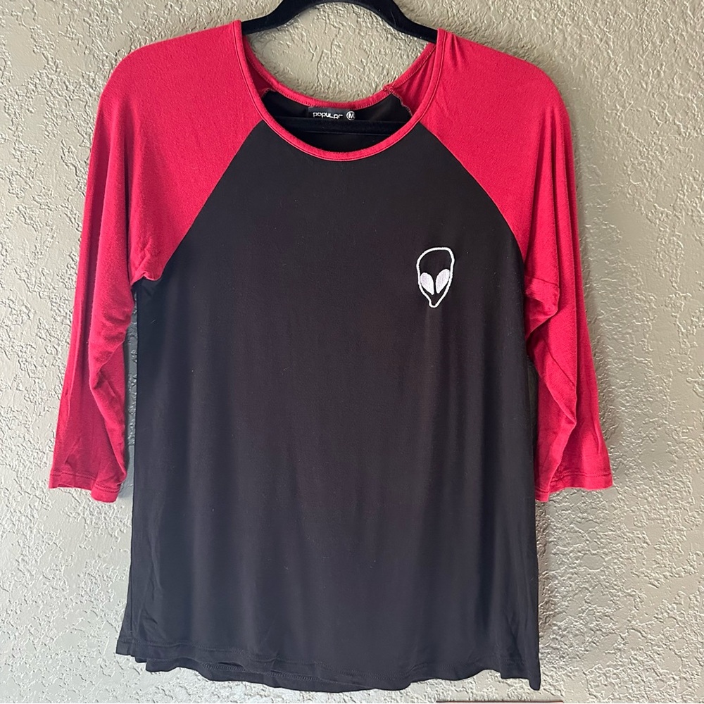 Baseball tee